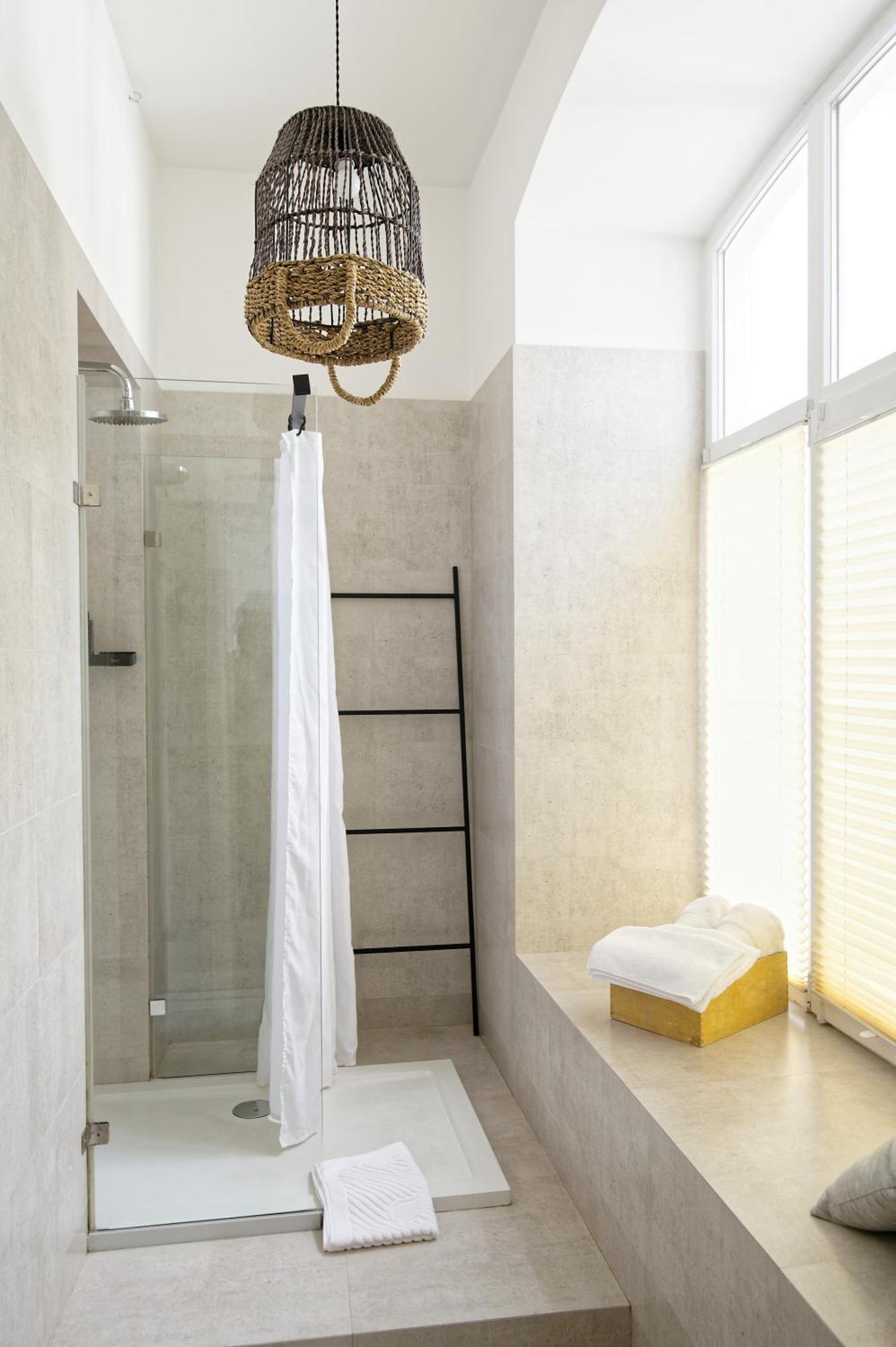 White Door Apartments Heart Of Odessa 1 Luaran gambar