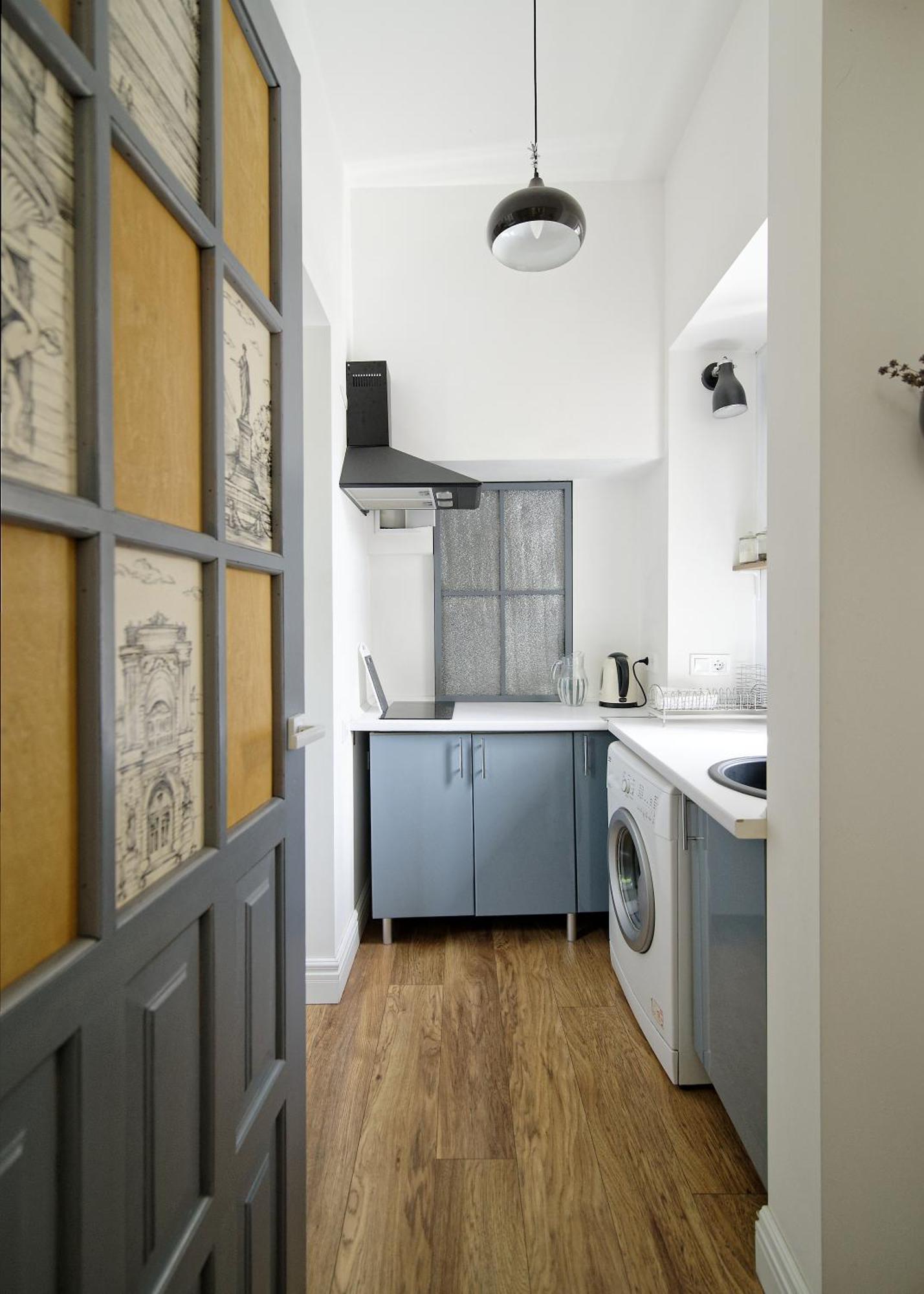 White Door Apartments Heart Of Odessa 1 Luaran gambar