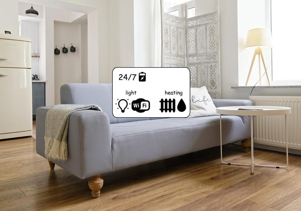 White Door Apartments Heart Of Odessa 1 Luaran gambar